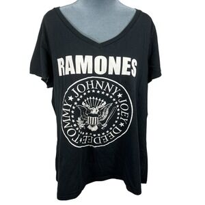 Vintage Ramones Band T-Shirt Plus Sz 2XL* Black V-Neck Graphic *READ: Holes!